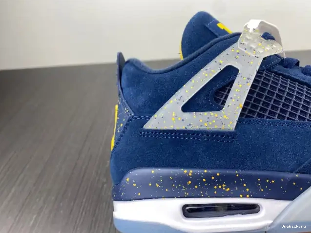 One Kick Retro 4 Jordan Michigan (PE) AJ4-1036660 Air 0526